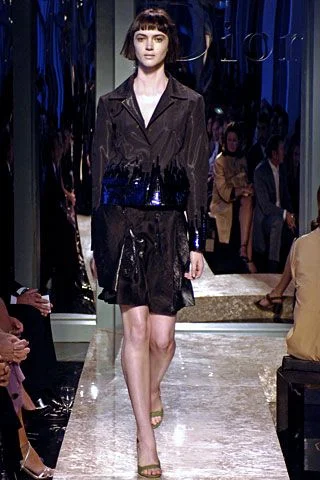 Look 32